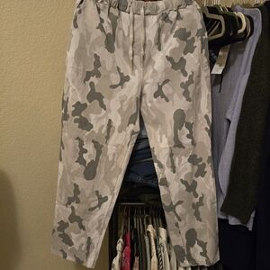 Women's Made In Italy One Size Fits Most Stretch Camo Pant